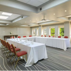 Hotel Regal Pacific - Las Condes