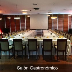 Club 50 - Las Condes